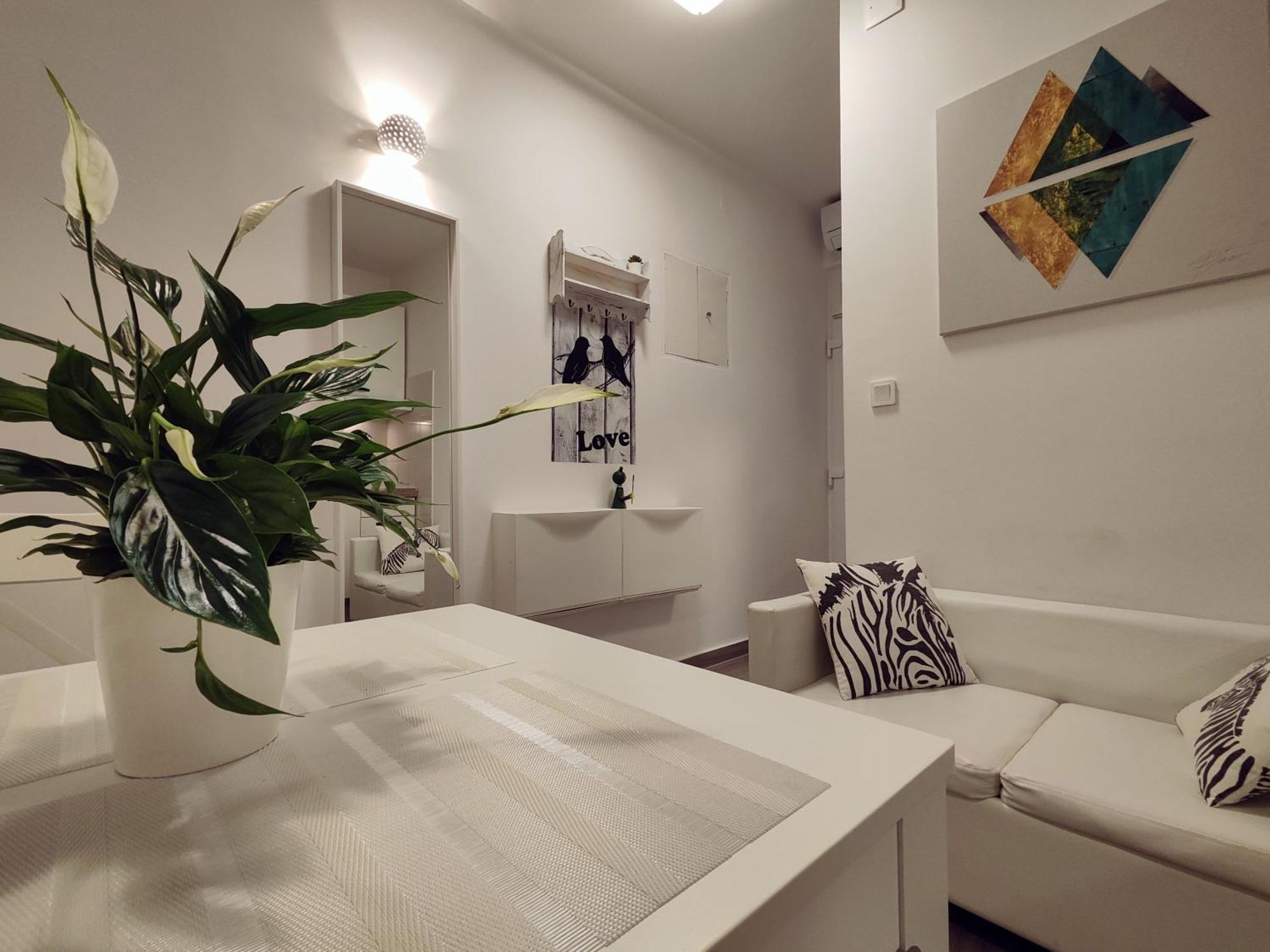 Sea & Sun Apartments 图彻皮 客房 照片